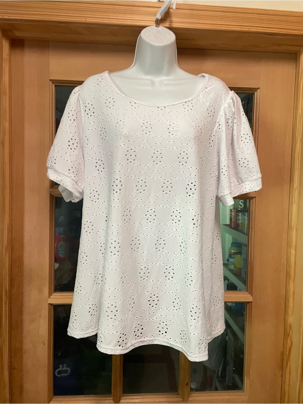Carolyn Taylor White Eyelet Short Sleeve Top